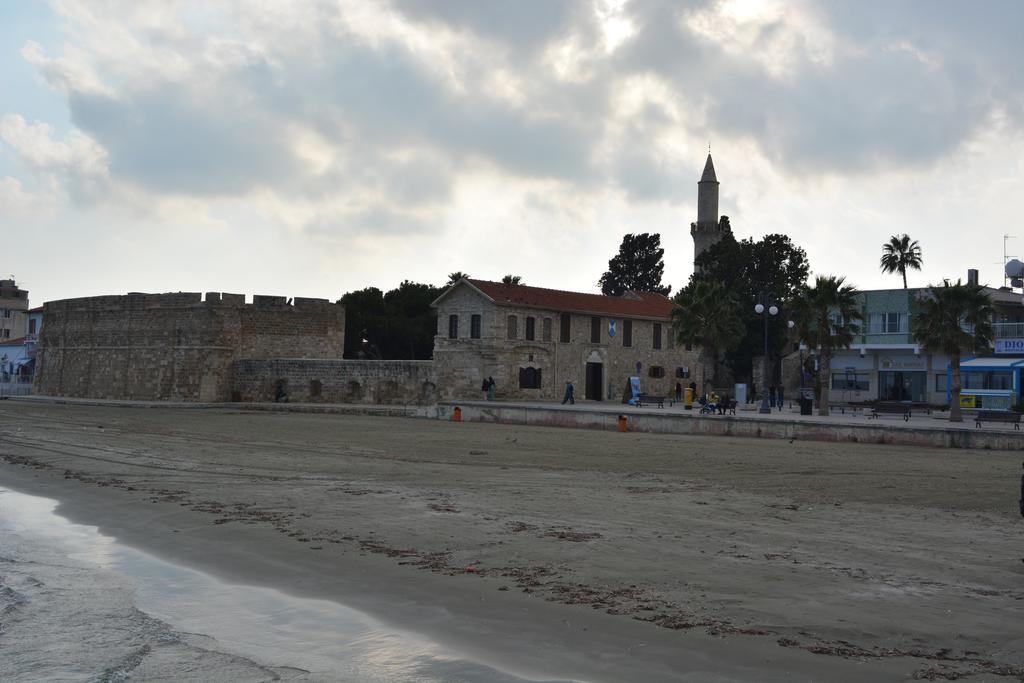 Sunorama Beach Garden 302 Larnaka Exterior foto